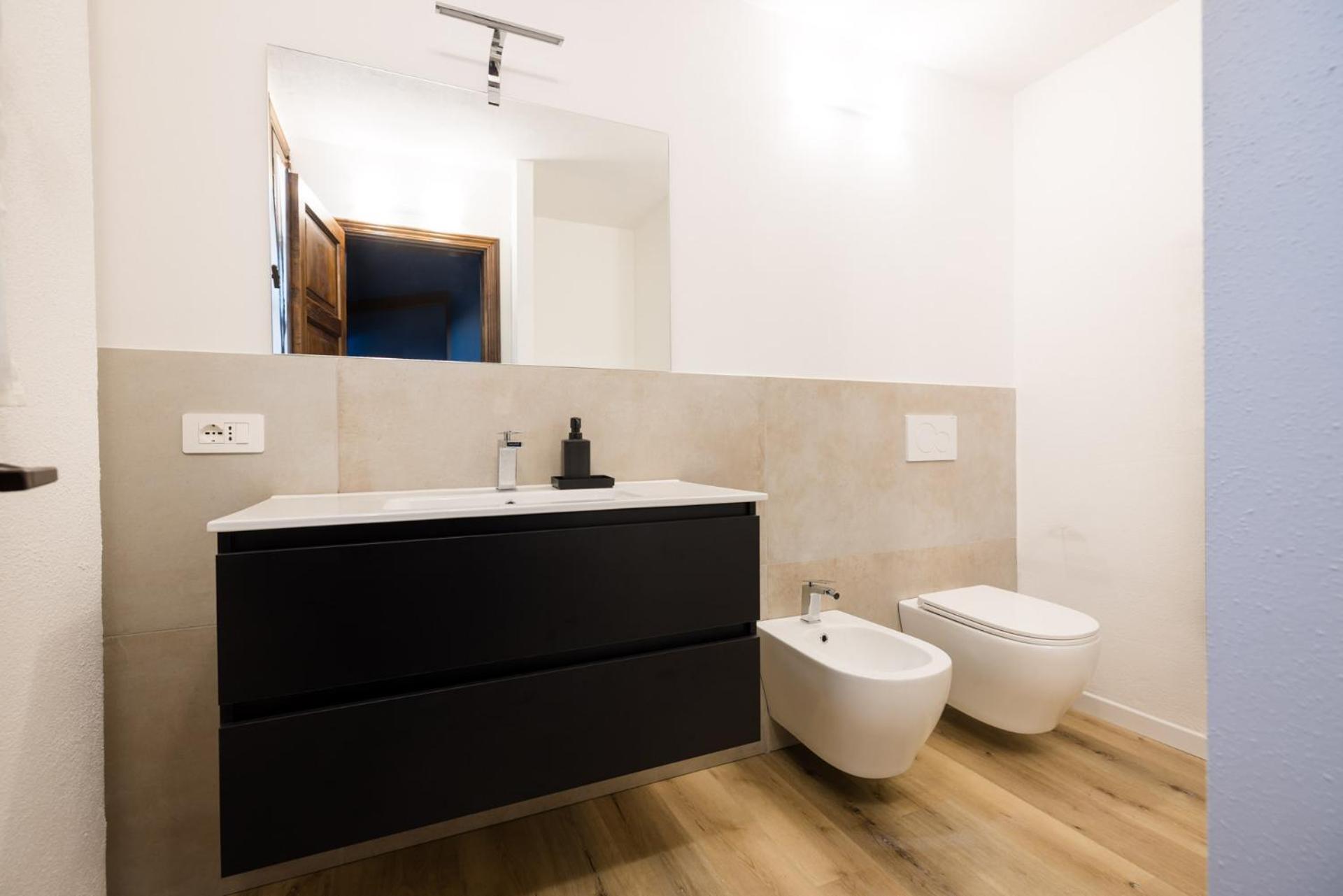 Apartment Sui Tetti Di Ovile Siena