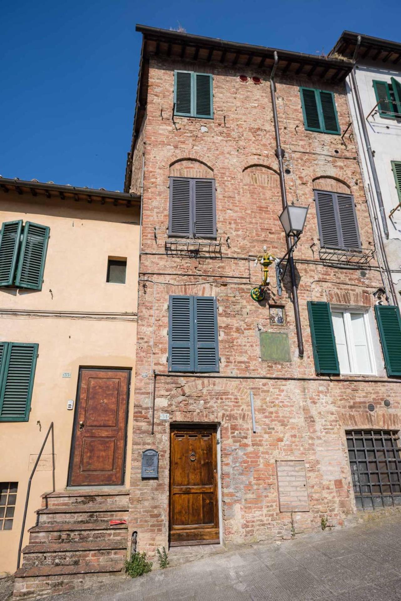 Sui Tetti Di Ovile